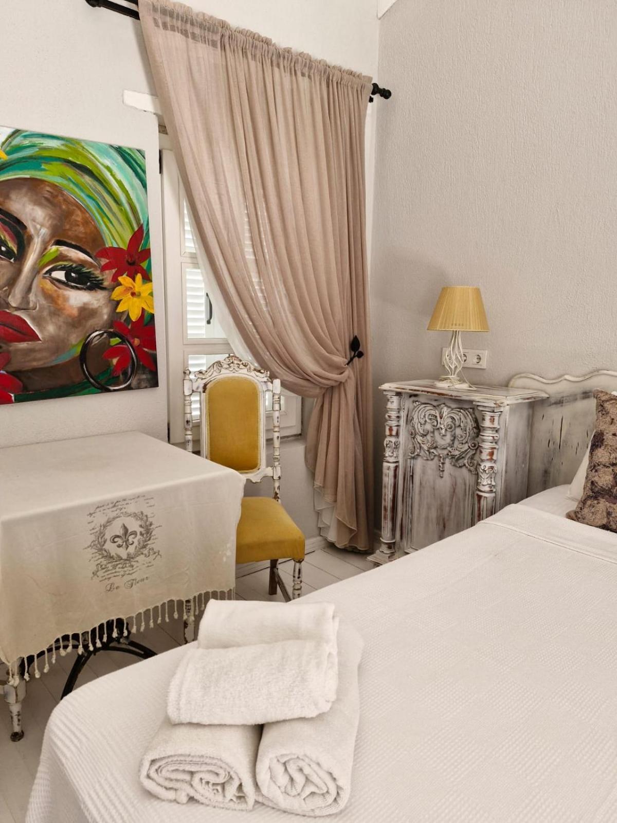 Simira Hotel อาเลอเจอติ ภายนอก รูปภาพ